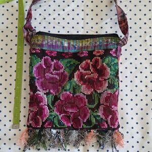 Elegant Floral Crossbody Bag